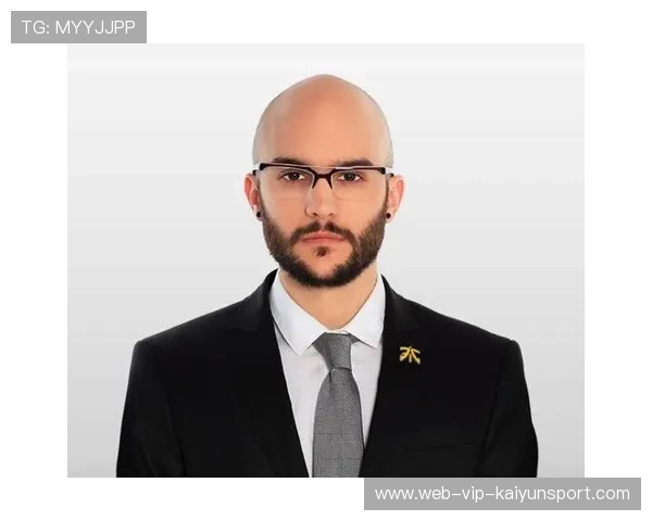 教练与分析师成战队不可或缺的中枢，lp和教练技术