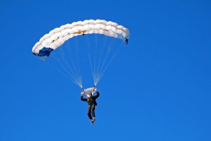 开云官方-英超球队热刺训练备战欧冠比赛，英超热刺比赛结果